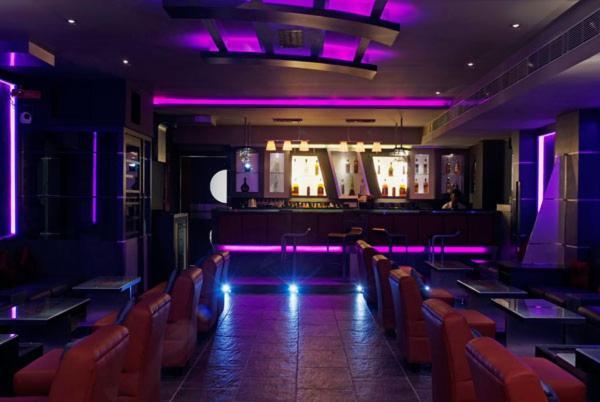 P R Pride Inn Pondicherry Luaran gambar
